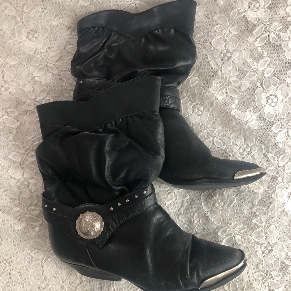 Vintage black cowboys boots